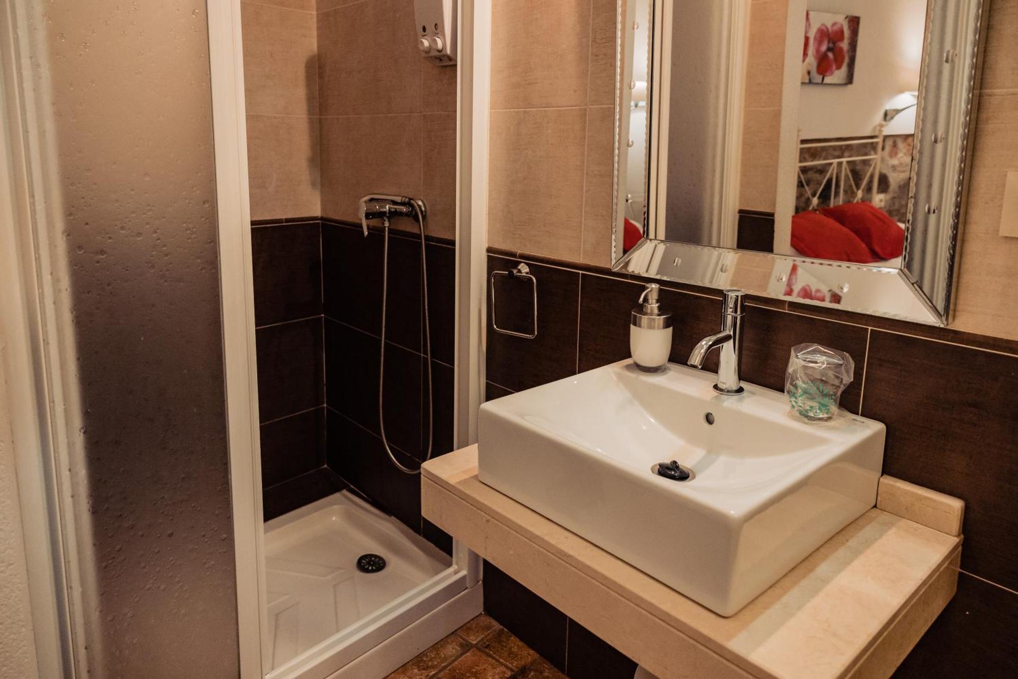 Apartamento Las Avutardas 2 Caceres Exterior photo