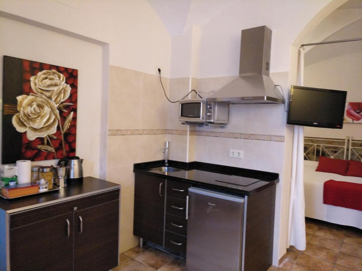 Apartamento Las Avutardas 2 Caceres Exterior photo